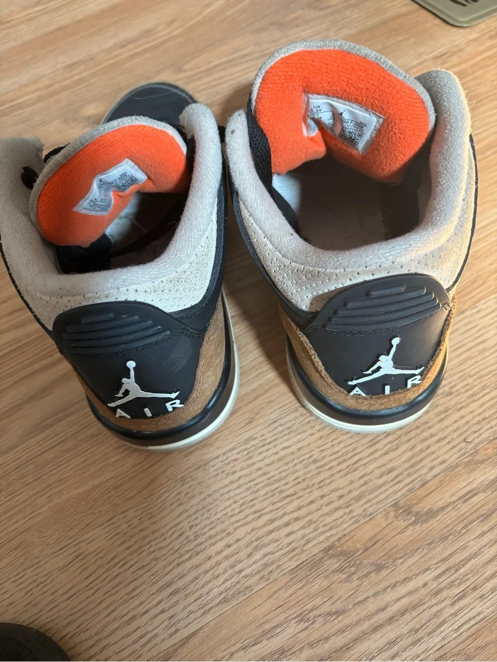 Jordan Men’s Black and Brown Retro Sneakers